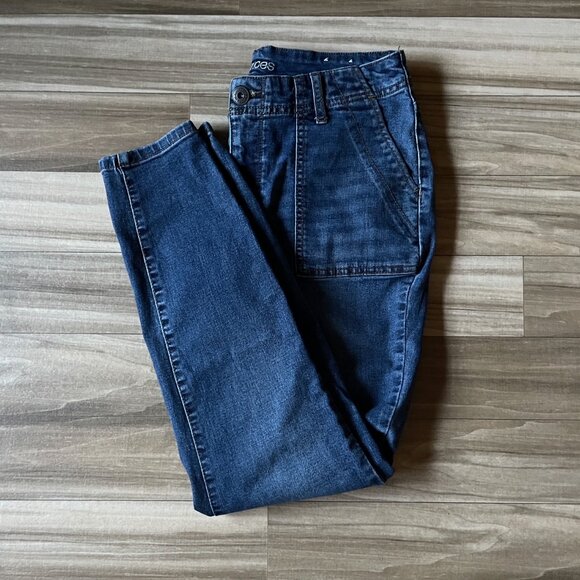 Maurices Jeans Size Medium - Picture 3 of 13